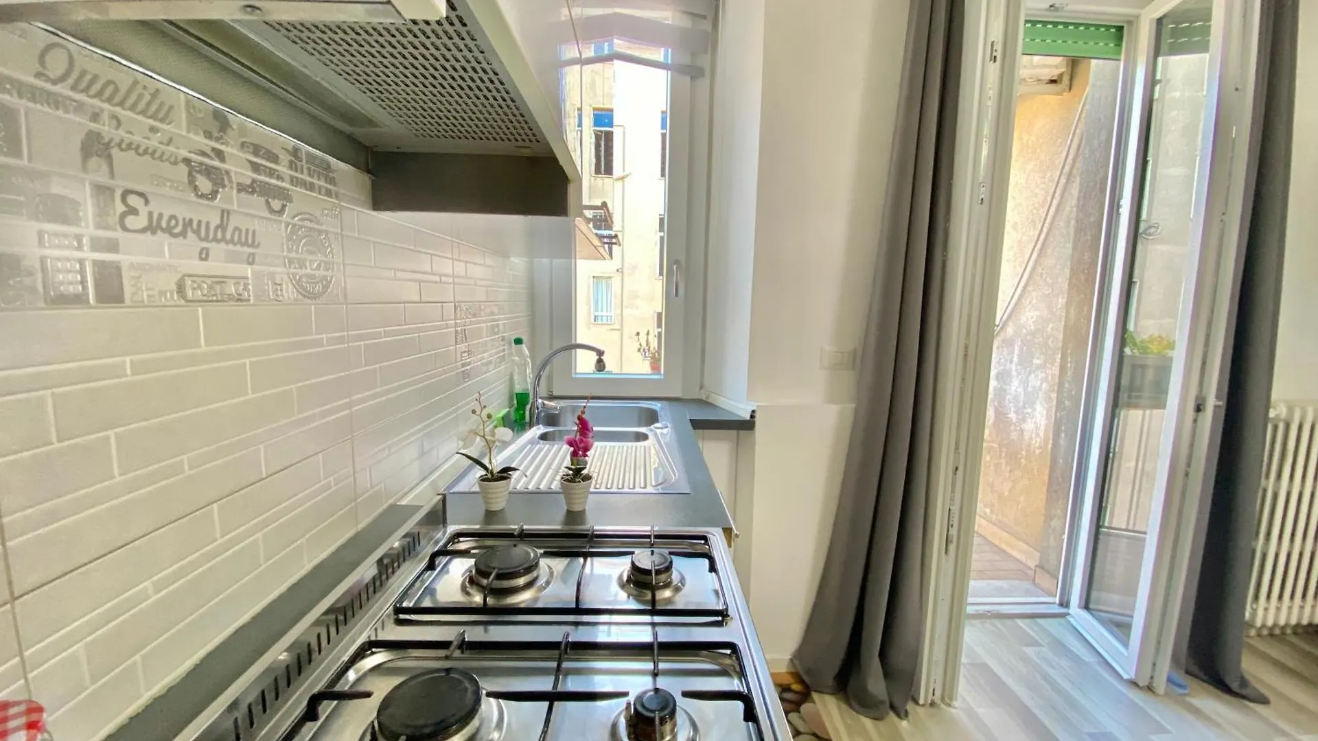 Lugano S&S Home, Moderna E Tranquilla, Vicino Al Centro Di Milano, Con Parcheggio Gratuito Esterno 0*, Milan Italie